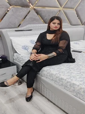Call Girl in Karimganj